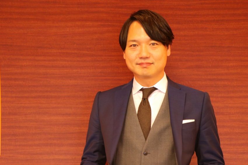 研修講師　青木