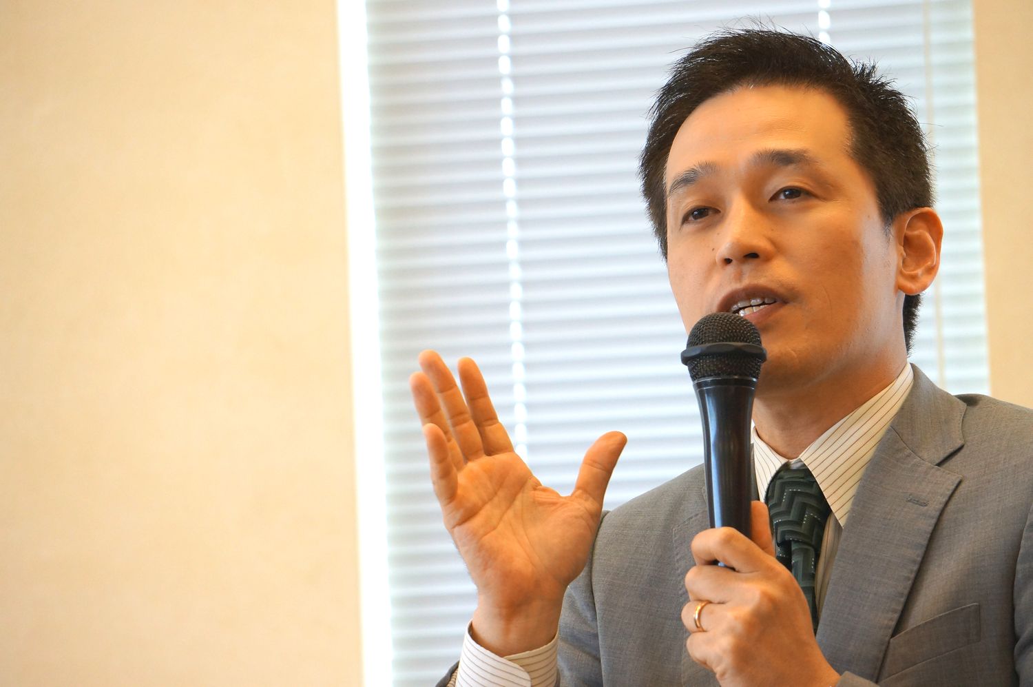 株式会社ガイアシステム　代表取締役社長　上本修二