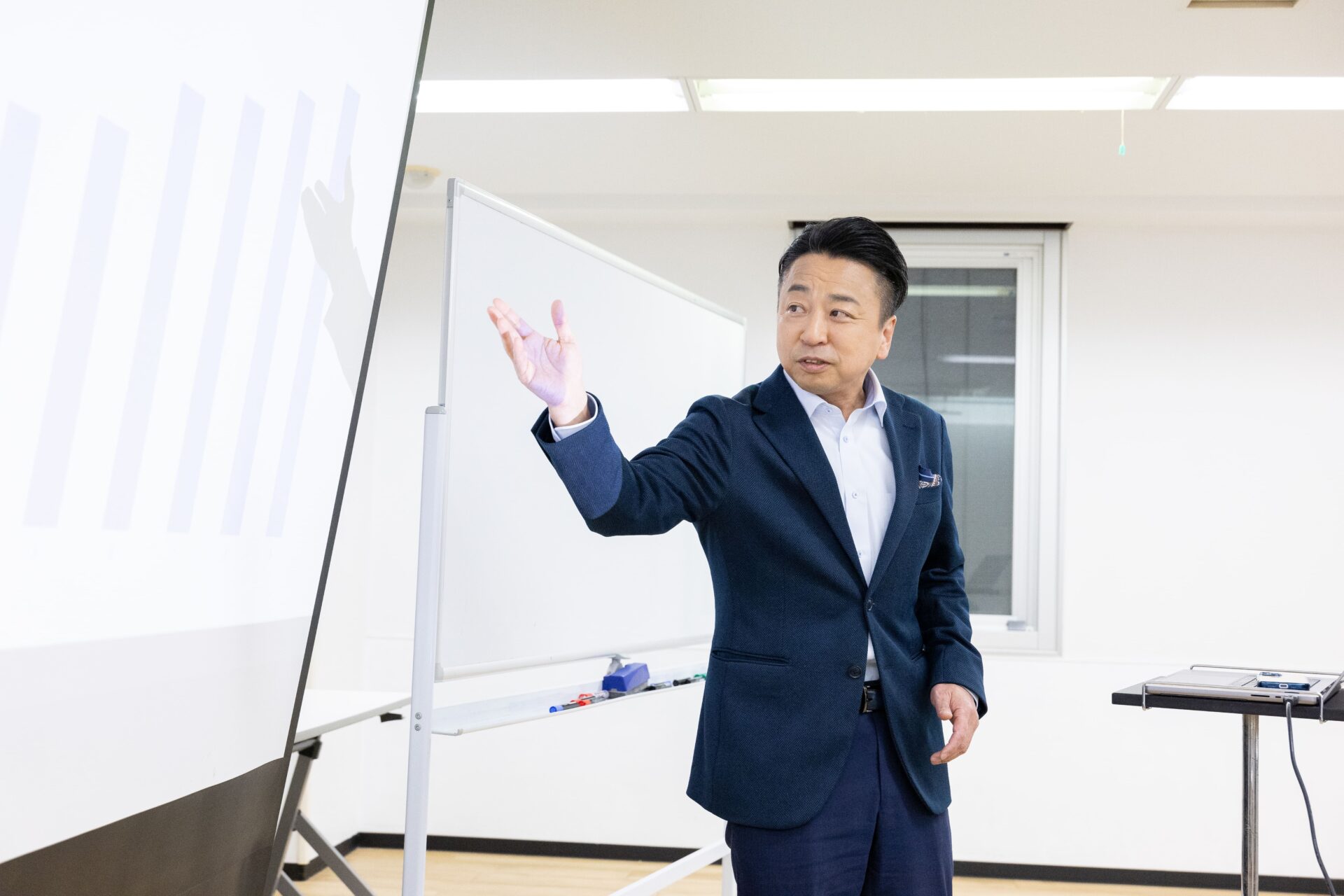 海野講師(企業研修・ガイアシステム)