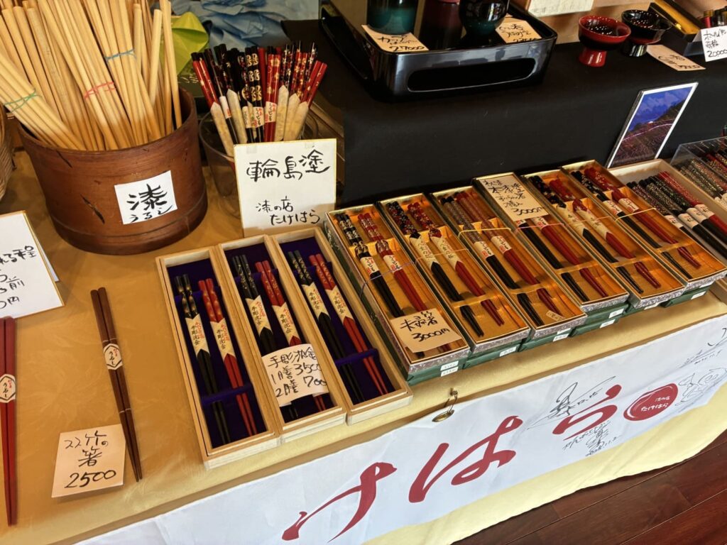 物販ブース 輪島塗の箸